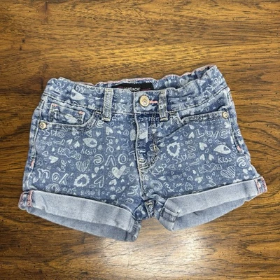 Pantalones Cortos de Jean Jordache Niñas 3T Puños Cómodos Denim Corazones Amor Y2K Foto 1 de 4