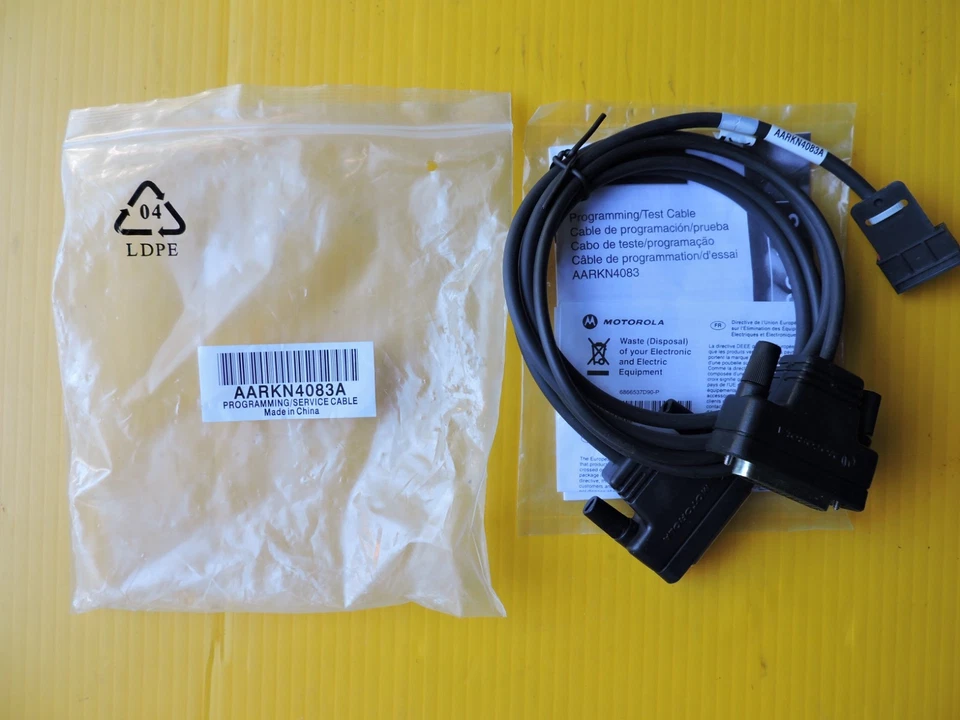 Motorola AARKN4083A Programming Cable - NEW OEM - Image 1 of 1