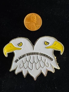 US Army Reserve Command Challenge Coin Presented by Chief & Commanding General - Bild 1 von 2