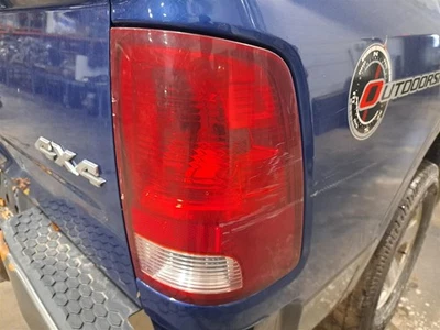 Lámpara trasera lateral Rh pasajero Ram1500 Sku #4281223 2011 Foto 1 de 4