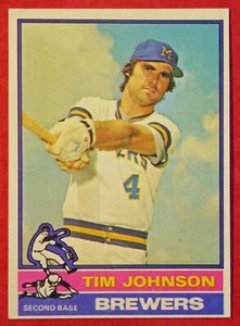 1976 Topps Tim Johnson #613 (Milwaukee Brewers) Ex-Mt - Picture 1 of 2