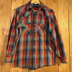 1970s OshKosh B'Gosh flannel shirt with pearl snaps. Size Large - Picture 1 of 8