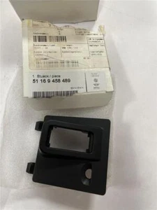 BMW X3 X4 G01 G02 F97 F98 USB CUBIERTA COMPARTIMENTO DE ALMACENAMIENTO NUEVO ORIGINAL 51169458489 - Imagen 1 de 2
