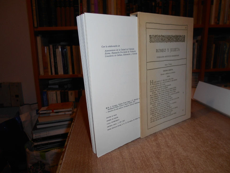 William Shakespeare. ROMEO Y JULIETA. MANUEL ANGEL CONEJERO (1987) - Immagine 1 di 4