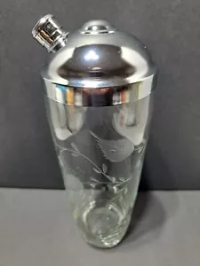 Vintage MCM Cocktail Shaker Etched Leaves and Vines Glass & Chrome 10.5" - Picture 1 of 10