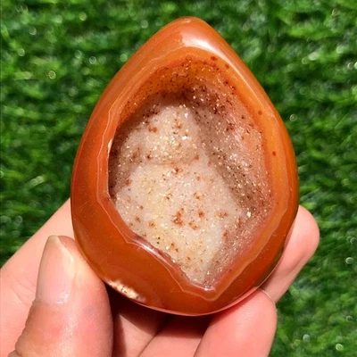 70G Natural Red Geode Agate Quartz Crystal Freeform Mineral Specimen Healing - Image 1 of 4