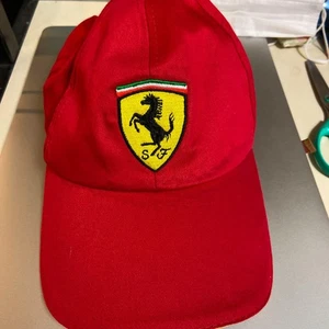 Ferrari Cap F1 Singapore Race Embroidered New - Picture 1 of 2