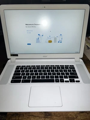 Acer Chromebook 15 CB5-571-C1DZ 15.6" (16GB, Intel Celeron, 1.50GHz, 4GB)... Foto 1 de 4