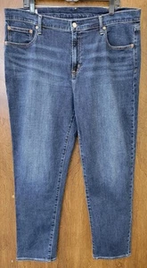 Gap Womens Size 16 Tall Girlfriend Mid Rid Dark Wash Jeans 38X31 - Picture 1 of 4