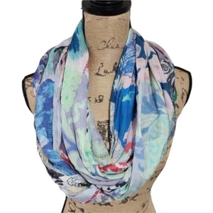 Susannagh Grogan floral green blue and pink tones infinity scarf - Picture 1 of 4