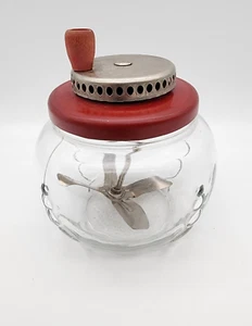 VINTAGE CLEAR BUBBLE GLASS TILTED IN LID CRANK EGG/MAYO/CREAM BEATER, IT WORKS!! - Picture 1 of 8