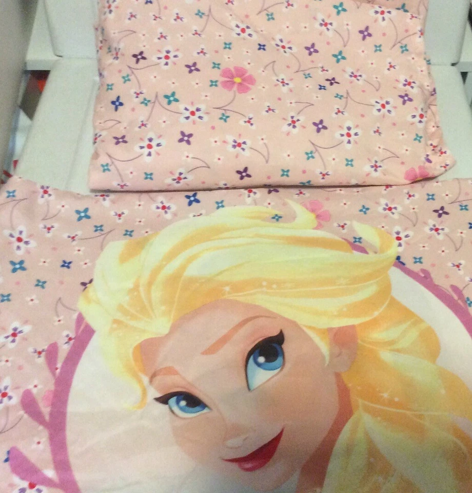 Простыня и наволочка на резинке Disney Frozen Anna Elsa Twin размер 2 штуки - Изображение 1 из 1
