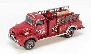N Scale 50's R-190 Fire Truck Kit by Showcase Miniatures (101)