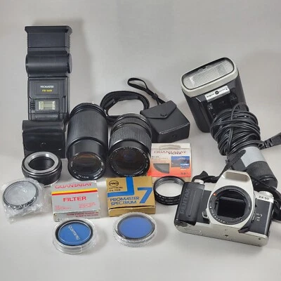 Pentax ZX-50 35mm Film Camera with 2 Lenses Beston/ Cosina, 2 Flashes, 9 Filters - Image 1 of 4