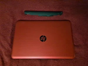 HP - TPN-C125 - Pentium N3710 1.6GHz - 15.6" Laptop For Repairs/Parts - Picture 1 of 10