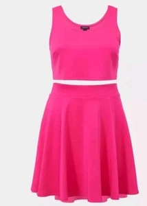 Torrid Two Piece Scuba Skirt Set Size 1X Cropped Top & Skater Skirt Hot Pink - Picture 1 of 5