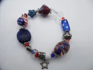 Patriotic Bracelet Beautiful! Handmade Lampwork Glass, One Size Fits ALL! - Picture 1 of 10