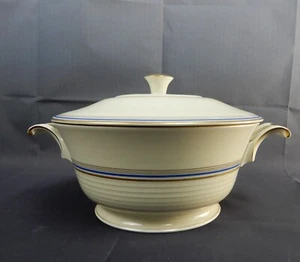 Vintage Eamag Schönwald Bavaria Gold and Cobalt Blue Rim Soup Tureen - Picture 1 of 10