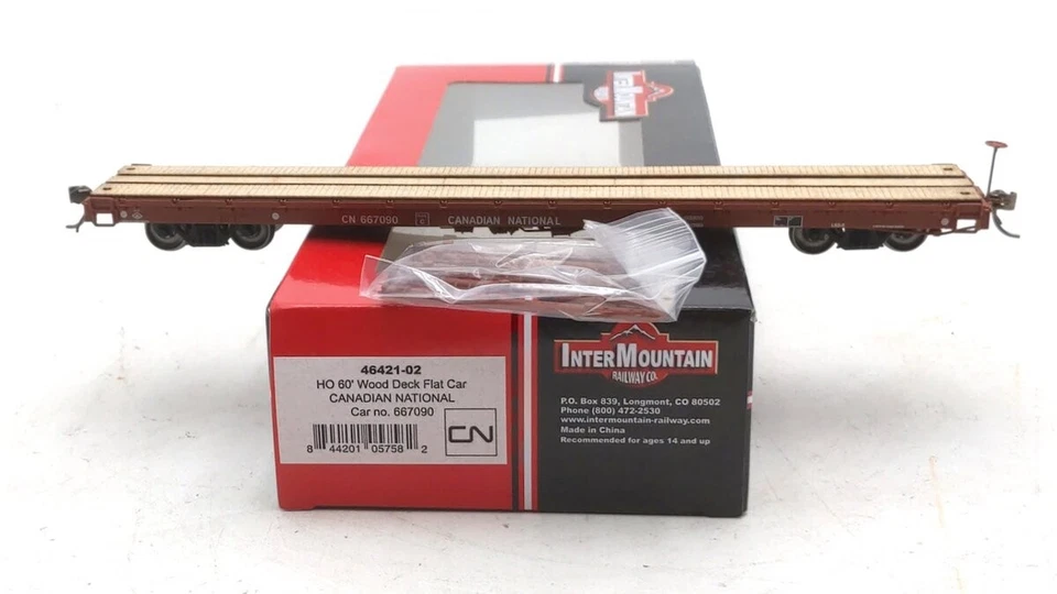 InterMountain 46421-02 HO Scale Canadian National 60' Wood Deck Flat Car #667090 - Image 1 of 1