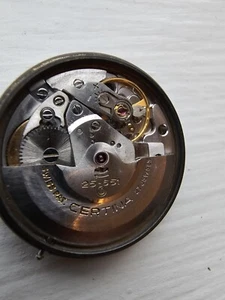 Certina DS-2 and DS-1 Automatic Watch Movement (25-651) - Picture 1 of 5