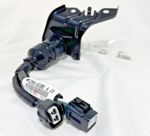Trailer Tow Hitch Wire Harness OEM TOYOTA LEXUS Genuine LAND CRUISER LX570 - Picture 1 of 21