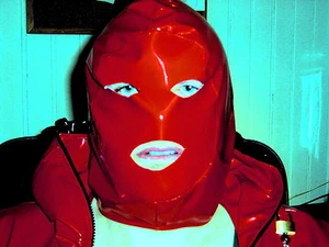 Lackmaske mit Gesichtsöffnungen,Vinylmask, Alloverfacemask, Shiny - Picture 1 of 3