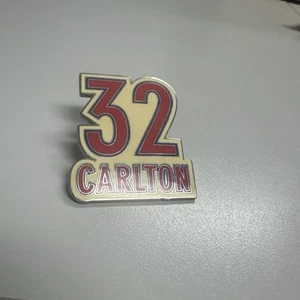 Philadelphia Phillies Baseball Mlb Steve Carlton #32 Vintage PIN - Picture 1 of 7