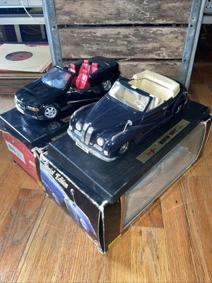 BMW 502 1955 Maisto azul escala 1:18 + 325i rojo convertible cajas originales Foto 1 de 4