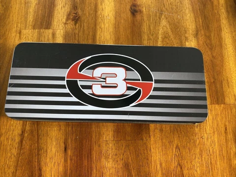 Dale Earnhardt Collectors Set Knife And Belt Buckle In Case-Nascar Cover