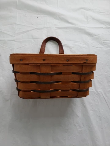 Vintage 1993 Longaberger Wall Hanging Key Basket 5 x 7 Leather Handle, Green Cover