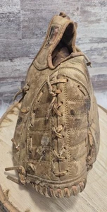 Vintage Holiday First Basemans Mitt 60-020 Professional Model RHT Worn. Collect - Picture 1 of 12
