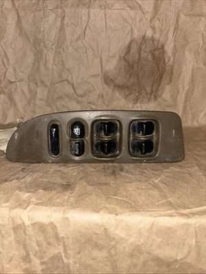 Nissan Altima 2.4L Front Driver LH Power Door Switch 1993-1997 OEM - Image 1 of 3