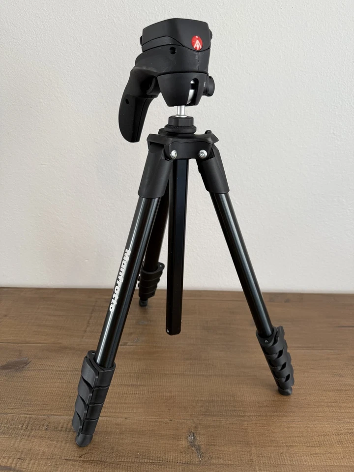 Manfrotto Tripod Pan Tilt Head Adjustable 55in Tall with Carry Bag Included - Image 1 of 4