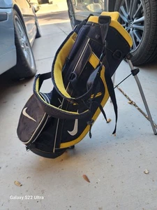 Nike Jr. Golf Youth Kids Stand Bag Black & Yellow w/Dual Shoulder Strap - Picture 1 of 3