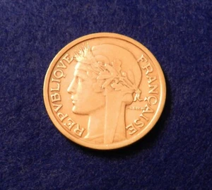 1938 France 2 Francs - Great Older Coin - See Pictures - Picture 1 of 2