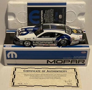 2012 ALLEN JOHNSON AUTOGRAFO MOPAR / DODGE AVENGER 1:24 NHRA PRO STOCK RARO - Foto 1 di 13