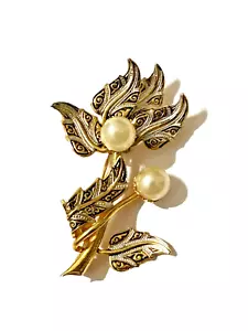 Vintage Damascene Brooch Gold Tone & Black Floral Leaves w/ Faux Pearl Pin 2" - Picture 1 of 8