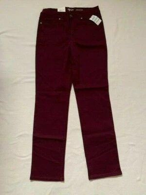 Pantalones de mezclilla para mujer Style & Co granate Berry Jam pierna recta control abdomen 8 nuevos con etiquetas Foto 1 de 4
