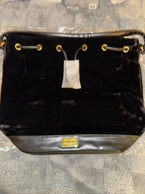 Bolso Carolina Herrera Cuero Terciopelo Negro Cubo Cordón Nuevo en Bolso Foto 1 de 4