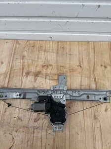 PEUGEOT 207 NSF PASSENGER SIDE FRONT WINDOW REGULATOR & MOTOR 9671270980 2011 - Picture 1 of 3