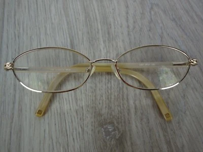 Gafas Liz Claiborne - Solo marcos - L297 OFJ4 135 marfil con herrajes en tono dorado Foto 1 de 4