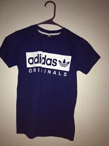 BOYS OR GIRLS ADIDAS T SHIRT   NEW W TAGS !!   SIZE 4/5 - Picture 1 of 1