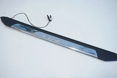 Honda CR-Z 2011-2016 lado del conductor iluminado alféizar de puerta de fibra de carbono (OEM) Foto 1 de 4