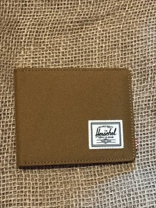 Herschel Supply Co. ROY RFID Wallet Buck Brown Brand New - Picture 1 of 6