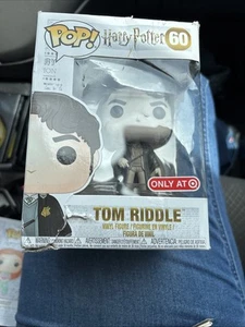 Funko HARRY POTTER TOM RIDDLE POP! #60, Target Exclusive, la scatola nuova ha danni - Foto 1 di 7
