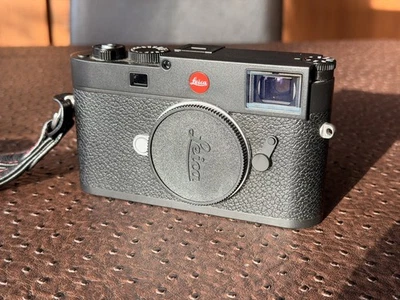 Leica M11 60,3MP Digitale Messucherkamera, Schwarz - Bild 1 von 4