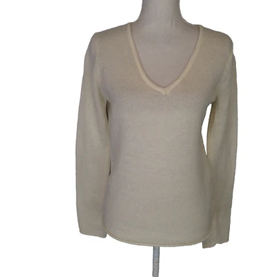 Brandy Melville Sweater sz s White/cream  V Neck Mohair Blend Lightweight Italy - Image 1 of 4