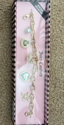 NUEVO EN CAJA Juicy Couture Heritage Collection Dije Pulsera Corona Color Dorado Foto 1 de 4