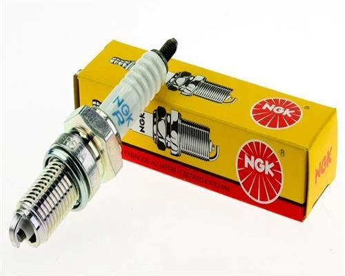 Zündkerze NGK D-8 EA KTM SX/SXC/Super LC4/Supermoto Competition 620 Bj.1993-2002 - Bild 1 von 1