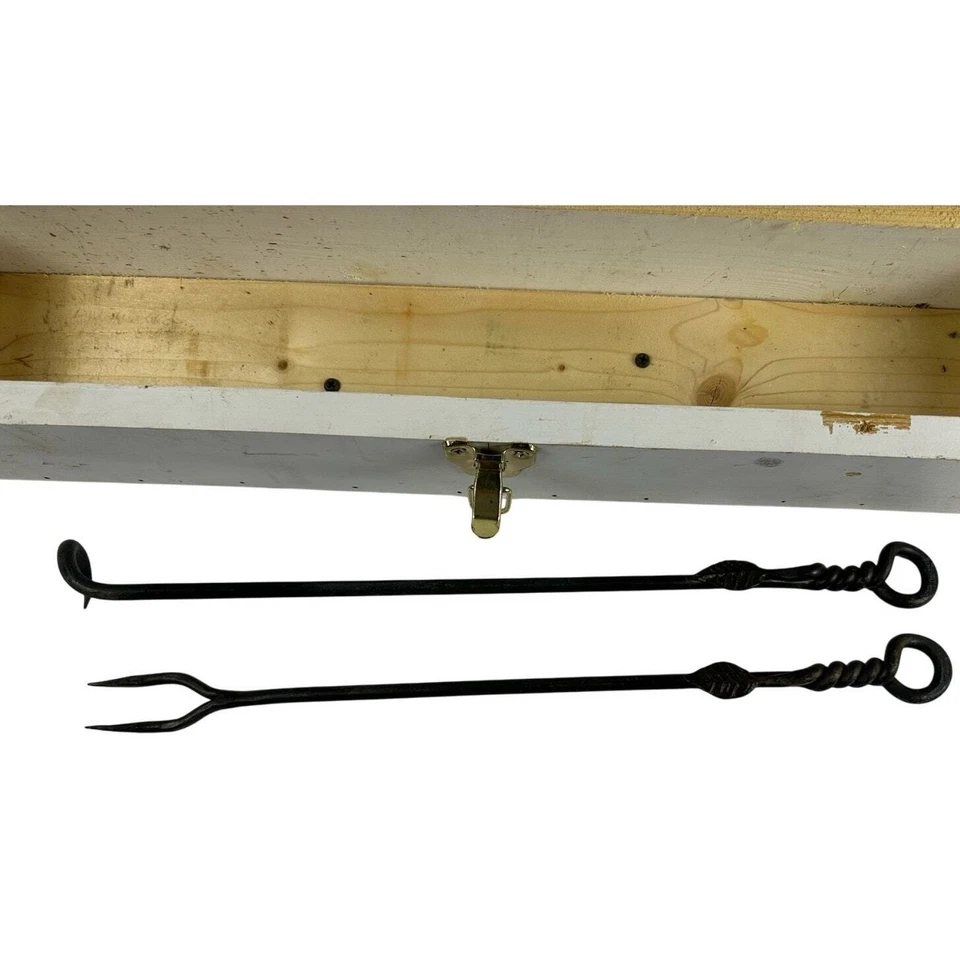 Herramientas BarBQ de Metal Forjado Diseño Hoja Retorcida Caja Original Texas Firmado - ¡Juego de 2! Foto 1 de 4